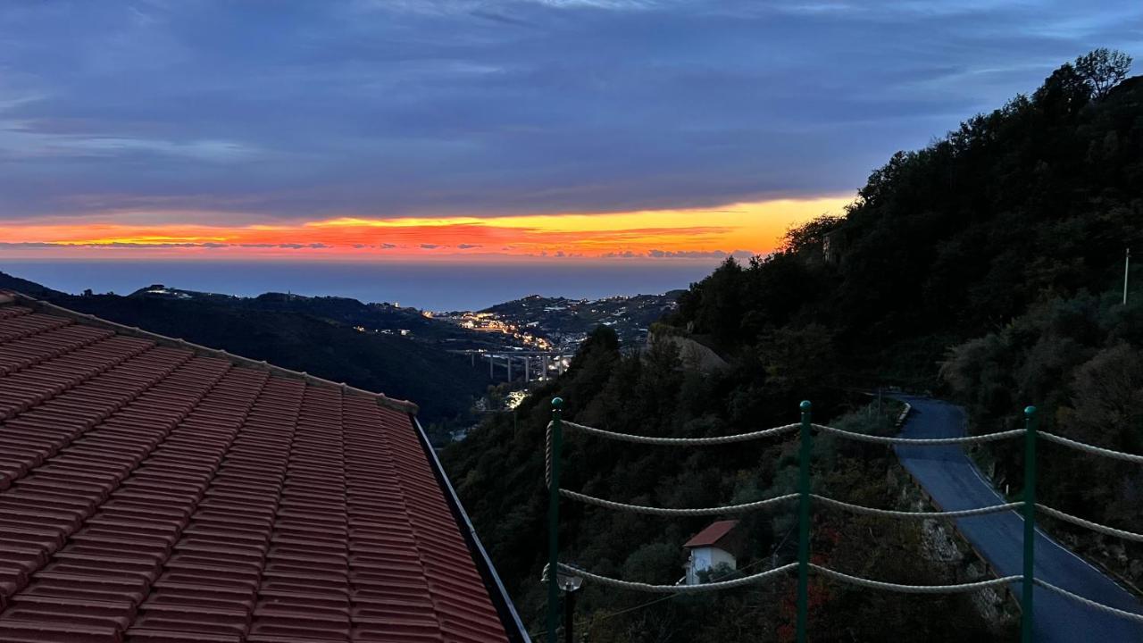 Villa Di Campagna Con Vista Mare 5 Camere Da Letto Pampara Buitenkant foto