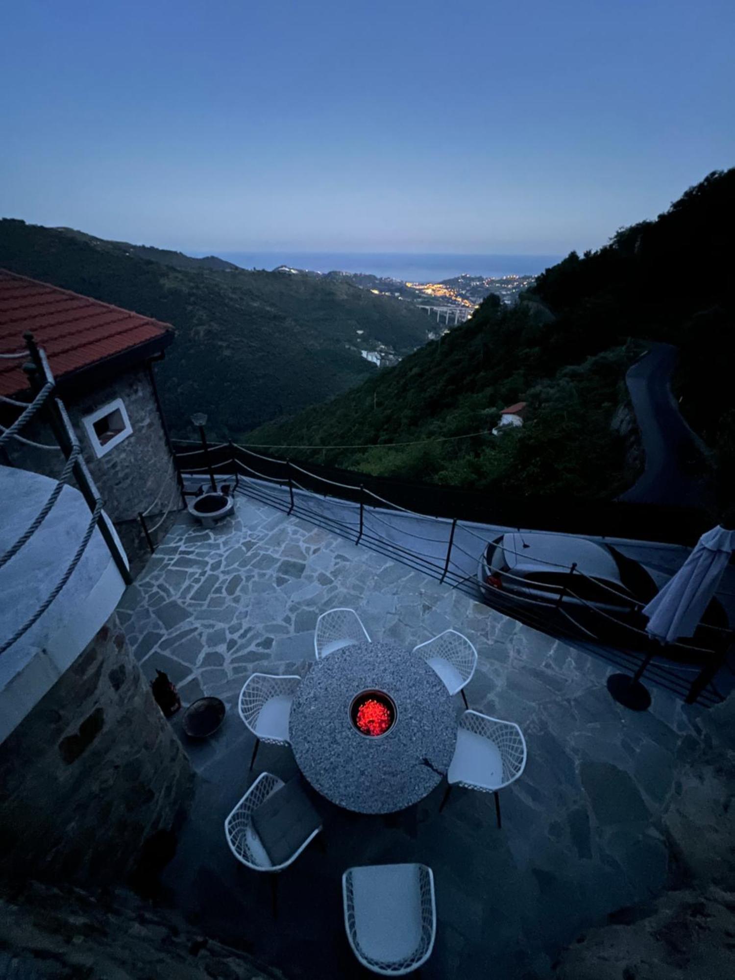 Villa Di Campagna Con Vista Mare 5 Camere Da Letto Pampara Buitenkant foto