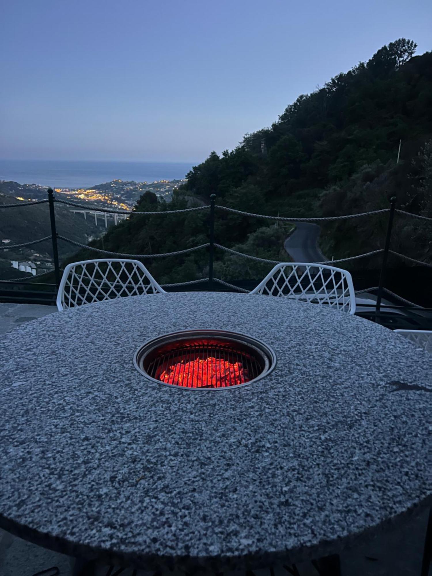 Villa Di Campagna Con Vista Mare 5 Camere Da Letto Pampara Buitenkant foto